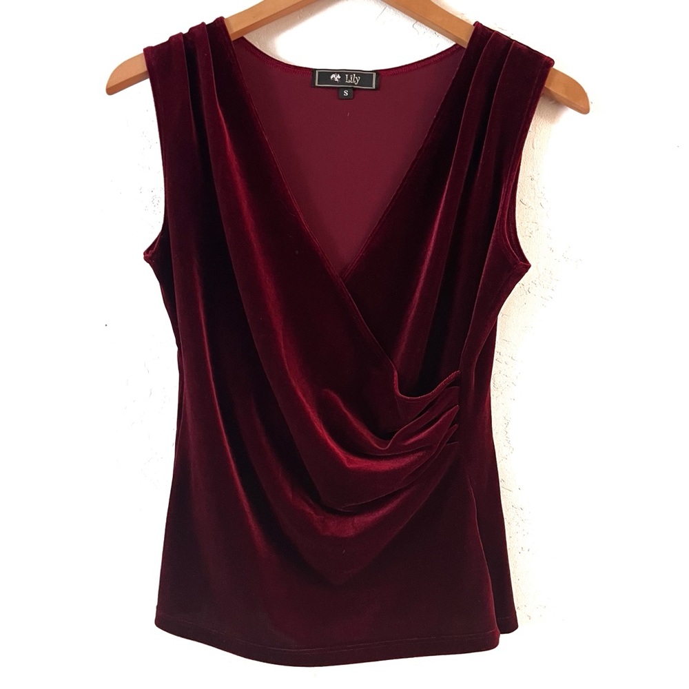 Lily Sleeveless Surplice Garnet Red Velvet Top | Small